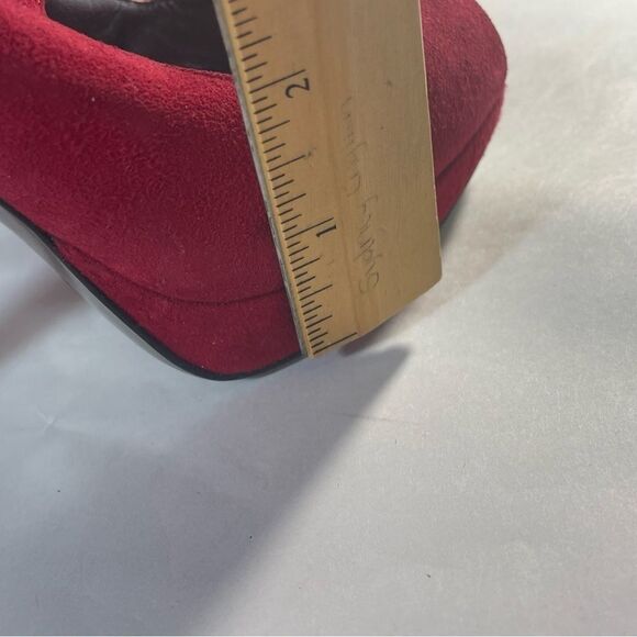 Miu Miu Red Suede Peep Toe Slingback Platform Sandals Size 38.5 Cone Heels - Picture 12 of 12